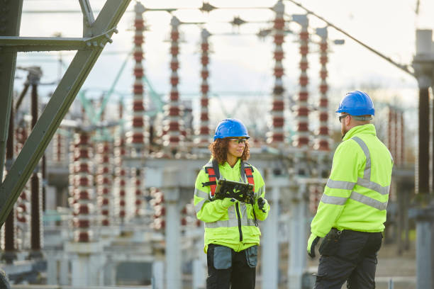 Best Affordable Electrician  in Central Point, OR