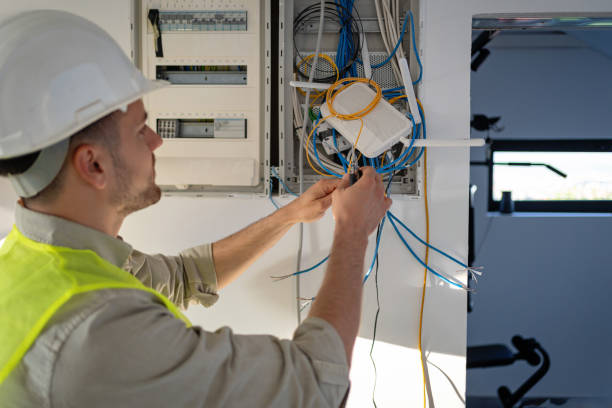 Best Electrical Troubleshooting Services  in Central Point, OR